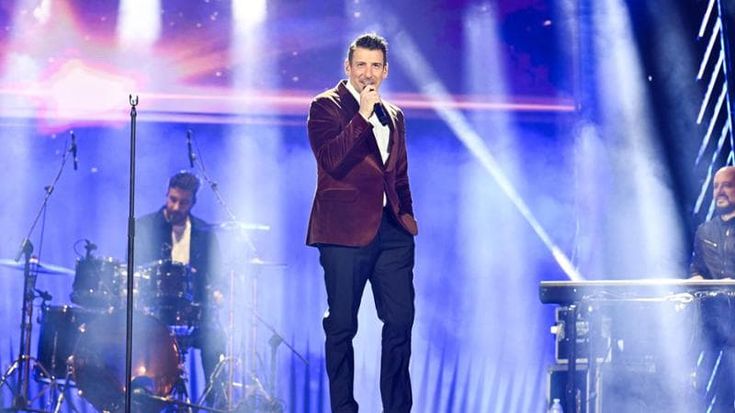 Gabbani a Napoli: “Al Palapartenope per festeggiare con tutti i 10 anni da cantautore”