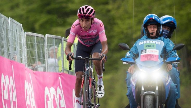 Giro, la strategia di Bernal e gli attacchi di Yates: la verità sullo Spluga