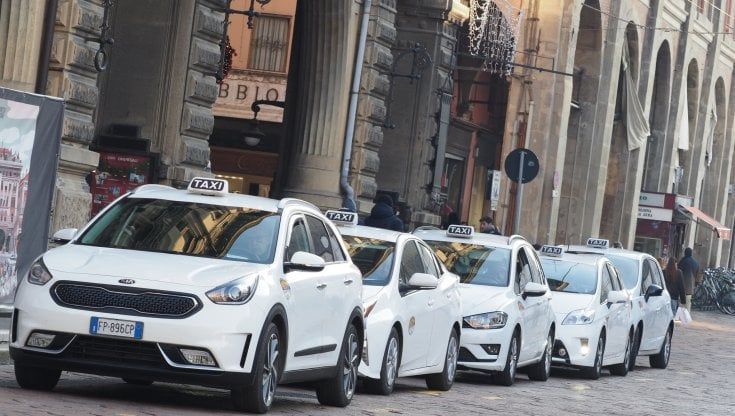 I taxisti di Bologna respingono Uber