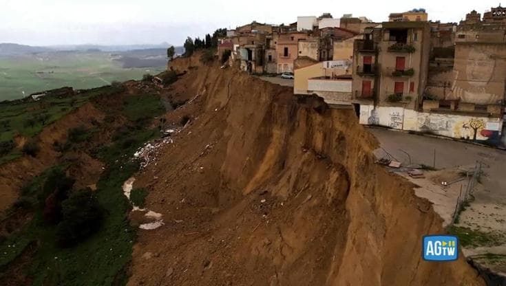 La frana silenziosa di Niscemi