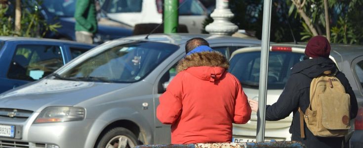 Parcheggiatori abusivi a Bari sotto Comune e prefettura: potranno essere condannati a 2 anni