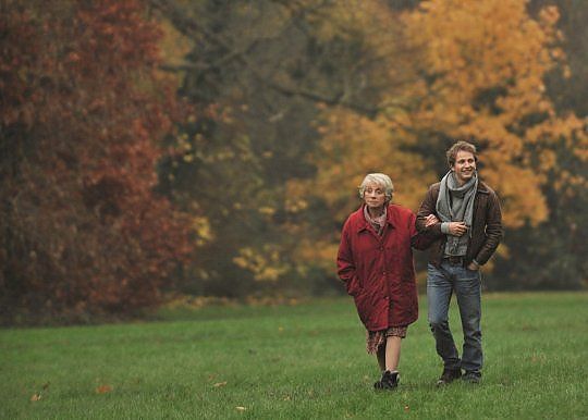 'Les souvenirs', sorriso e garbo di un film (molto) francese