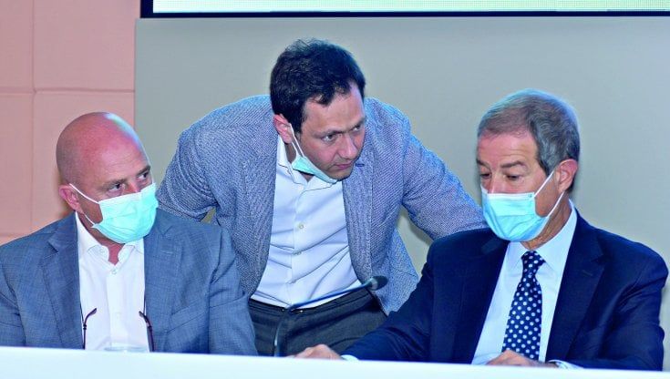 Sicilia in zona gialla, oggi si riapre col no degli esperti: “Ecco perché rischiamo”