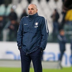 Pioli prova a tenersi l'Inter: 12 gare per la svolta