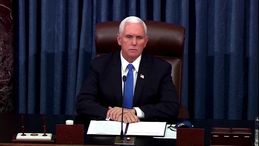 Assalto al Congresso Usa, il vice di Trump Mike Pence condanna i rivoltosi: ''Non avete vinto''