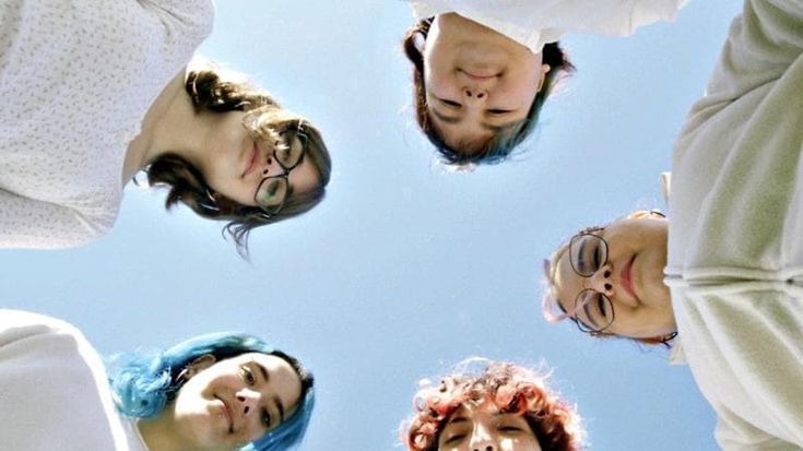 Ethan dei Måneskin e la colonna sonora per “Ogni pensiero vola”, docufilm sul disagio psichico degli under 21