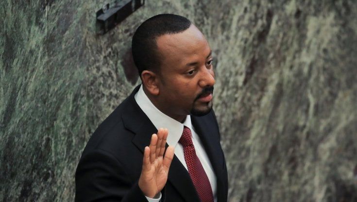 La crisi in Etiopia, Abiy Ahmed giura da premier dopo la vittoria nelle elezioni