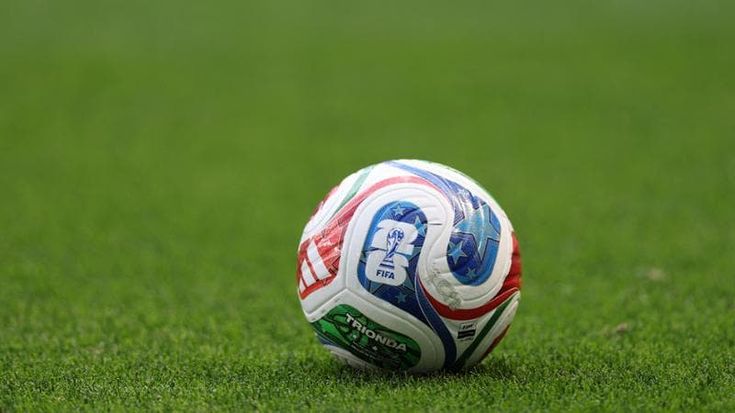 Trionda, il pallone dei Mondiali non va veloce: perché può cambiare il modo di tirare in porta