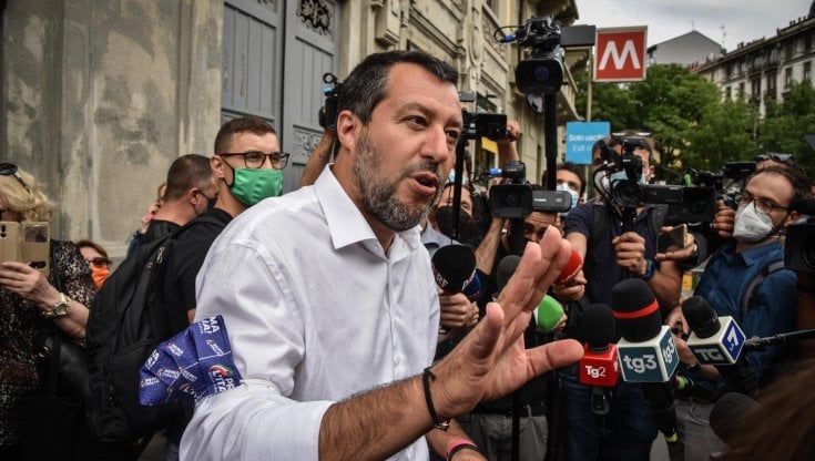 Covid, Salvini: “Sotto i 40 anni il vaccino sia libero. Green Pass allo stadio, non per la pizza"