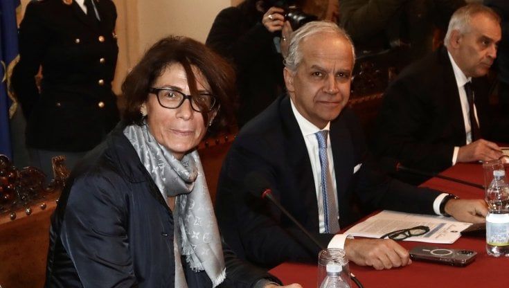 Il ministro promette 40 agenti in più e dice sì al Centro per i rimpatri