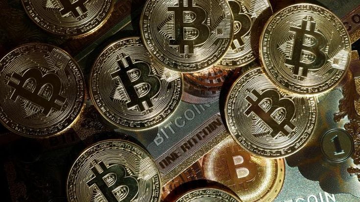 Il Bitcoin da record fa minare a più non posso: è corsa ai supercomputer. E i consumi d’energia volano