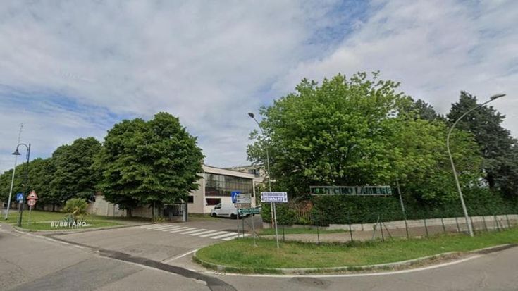 Incidente sul lavoro a Bubbiano: morto operaio di 61 anni schiacciato da una bobina in metallo