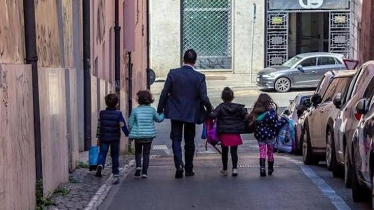 “Pago l’affitto e non arrivo a fine mese”: i nuovi poveri a Roma sono gli under 35