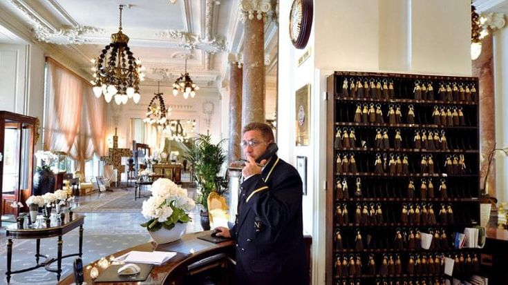 Torino alza la tassa di soggiorno per hotel e b&b