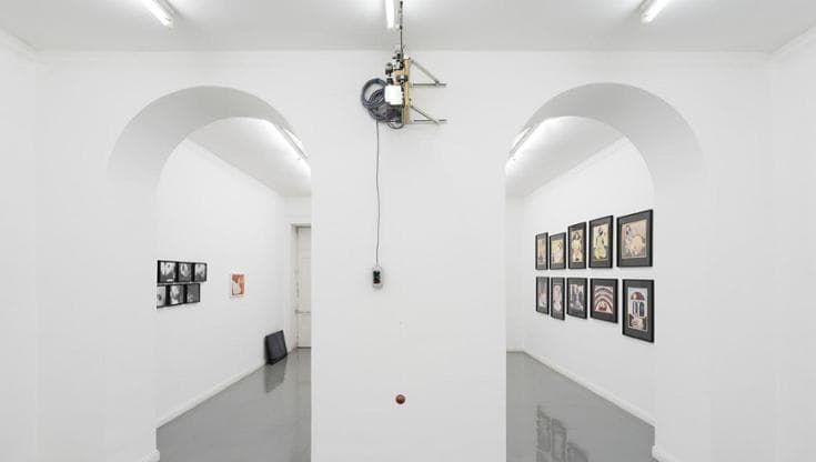 Rise and Fall, collettiva alla Galleria Fonti di Auder, Porritt, Rayna Russom e Schärer