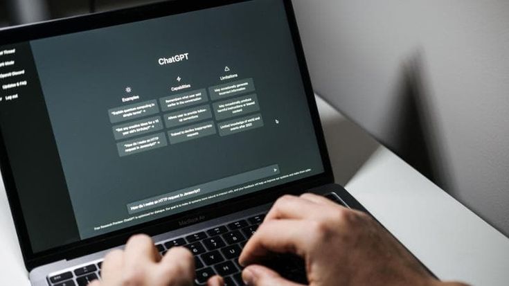 OpenAI, arriva la pubblicità su ChatGpt: cosa cambia per utenti e aziende