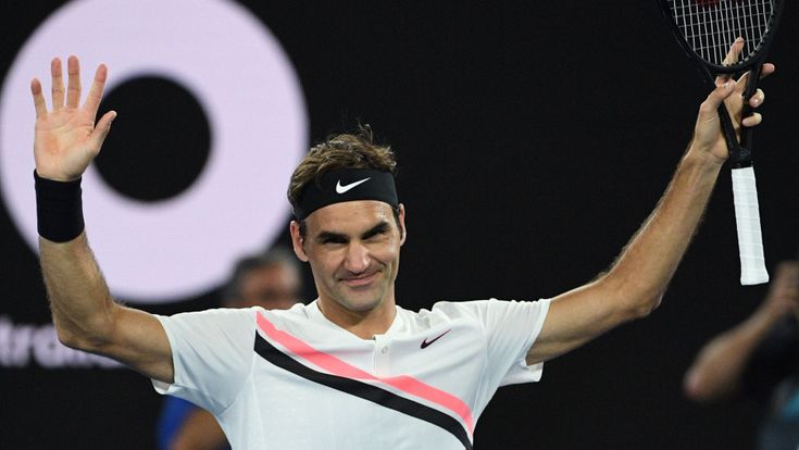 Federer è più forte anche dell’arbitro e si avvia al record
