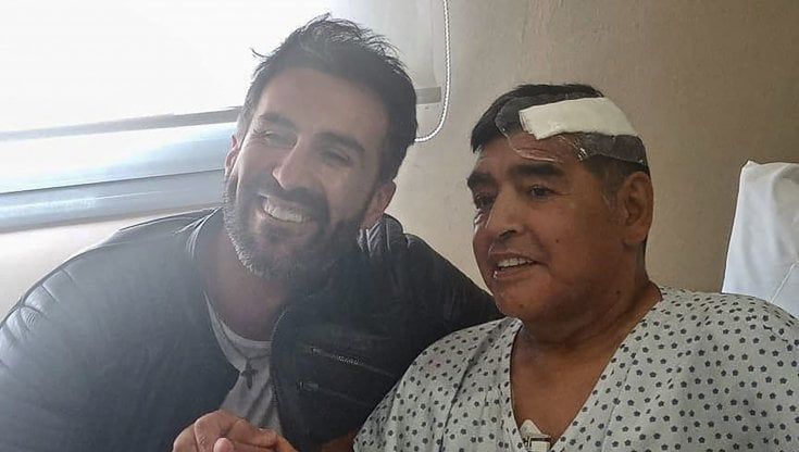 Giallo Maradona. Soldi, carisma e una clinica tutta sua: la bella vita del dottor Luque 
