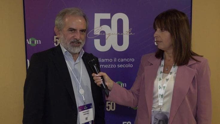 Tumori, dati Aifa: pazienti oncologici più anziani di cinque anni 