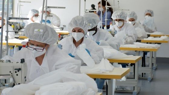 Palermo, mascherine al posto dei treni: la new economy imposta dal virus
