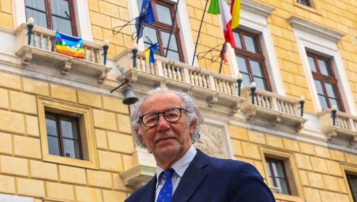 La ricetta di Miceli sui rifiuti: "L'inceneritore, perché no?". Ma poi ci ripensa