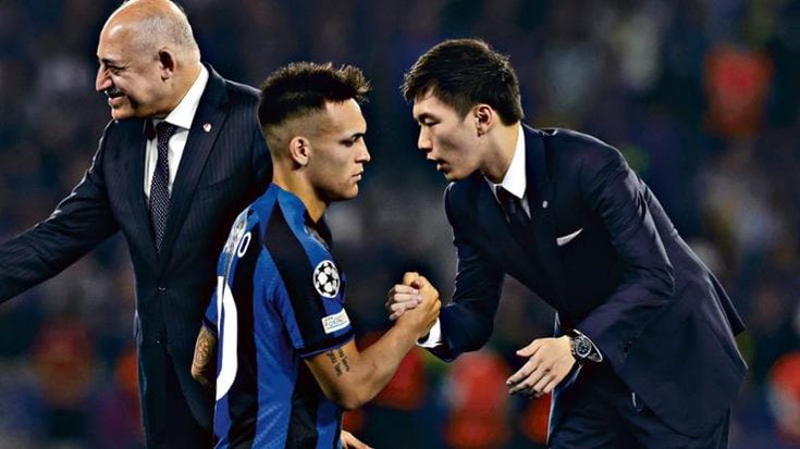 Inter, niente soldi dalla Cina: il club passa da Zhang a Oaktree