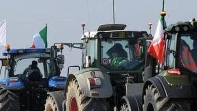 Torna la protesta dei trattori: 'Occupiamo le strade contro il caro gasolio'