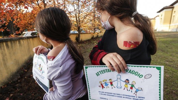 Covid Lazio, vaccinati i primi 5 bambini tra i 5 e gli 11 anni allo Spallanzani