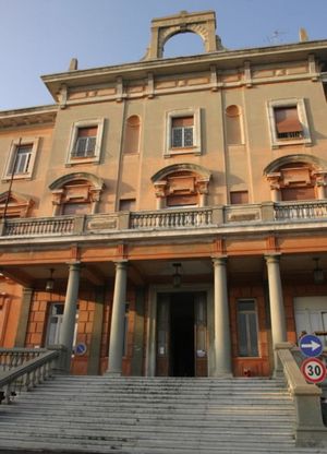 Blitz della Regione: ‘Quarto, cibo freddo ai malati psichiatrici'