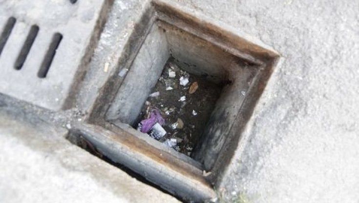Palermo, da tre settimane non possono usare il bagno: l'odissea dei condomini dell'Arenella