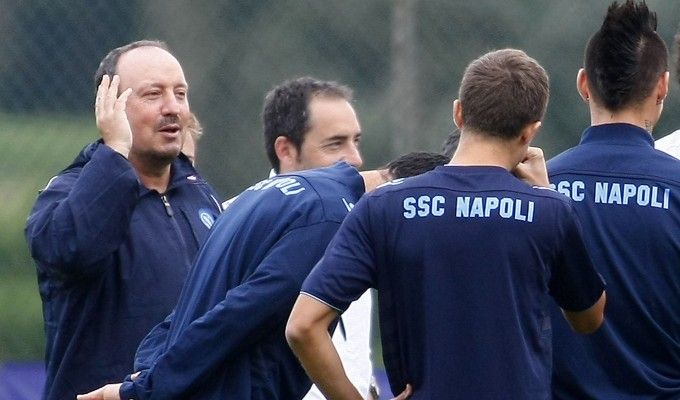 Napoli, scelte fatte per Benitez. E intanto arriva Reveillere