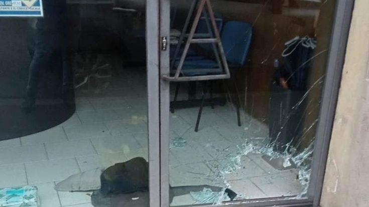 Sicurezza a Firenze, Nardella annuncia le guardie giurate nelle strade dello shopping. Il direttore degli Uffizi: “Benvenuto nella realtà”
