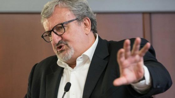 Regionali 2020, in Puglia il centrosinistra alle primarie il 12 gennaio: in tre sfidano Emiliano