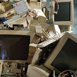 Undici piramidi di spazzatura: cos&igrave; l'elettronica ci sommerger&agrave;