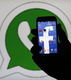 Cos&igrave; i messaggi di WhatsApp "rubano" 25 miliardi alle compagnie telefoniche