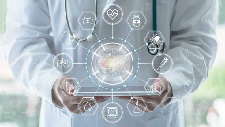 L’intelligenza artificiale per combattere l’antibiotico-resistenza