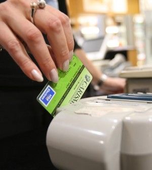 "Pos o non pos?": l'obbligo di bancomat nei vostri racconti sulla vita di tutti i giorni