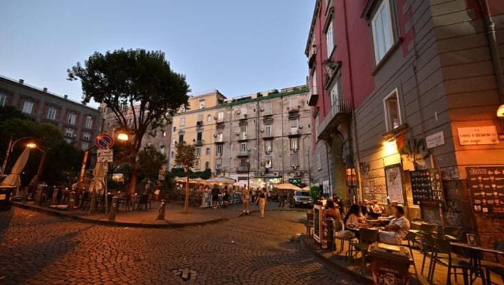 Movida, i commercianti: “Pronti a contribuirealle spese per i vigili”