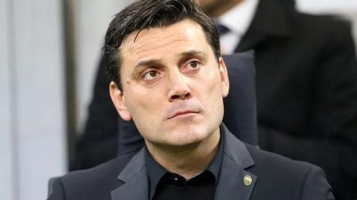 Montella ct della Turchia: l’aeroplanino pronto al decollo