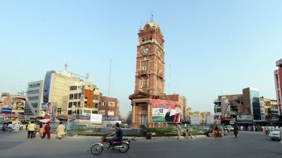 Pakistan, bambino ucciso per un debito di un euro