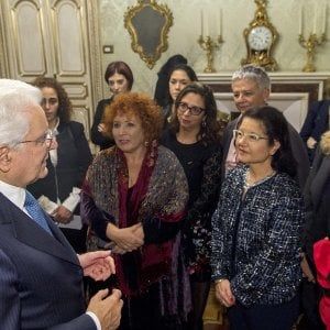 Mattarella, la violenza contro le donne "una grave violazione dei diritti umani"