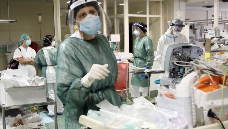 Covid, in una settimana i ricoverati in Piemonte sono scesi di seicento unità