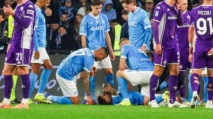 Napoli, niente rottura per Di Lorenzo: trauma distorsivo di secondo grado al ginocchio