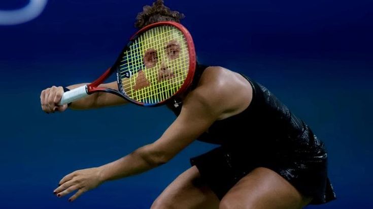 Flying Racquets, la magia del tennis oltre la rete nelle foto di Ray Giubilo