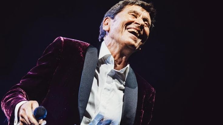 Gianni Morandi: “Ricorderò Lucio Dalla poi via con i miei successi”