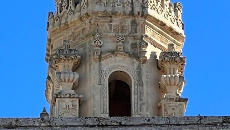 Lecce, arriva l'ascensore nel campanile del Duomo: per l'estate si potrà esplorare la città dall'alto