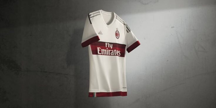 Milan, svelata la seconda maglia