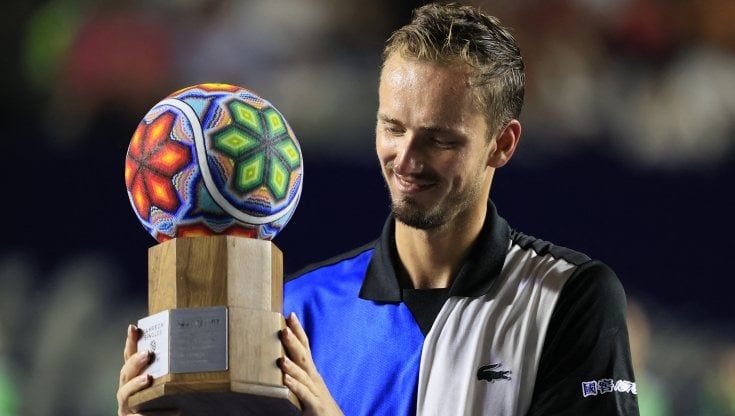 Medvedev torna alla vittoria dopo un anno, suo il torneo di Los Cabos