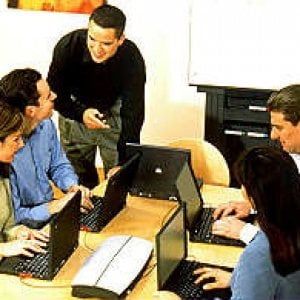 Negli Usa casual friday addio,  in ufficio comodi tutti i giorni