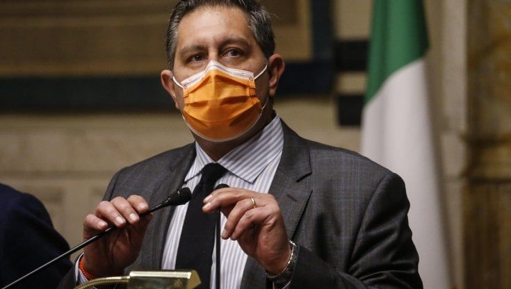 Toti: "Chiudiamo il paese ai non vaccinati, se necessario"